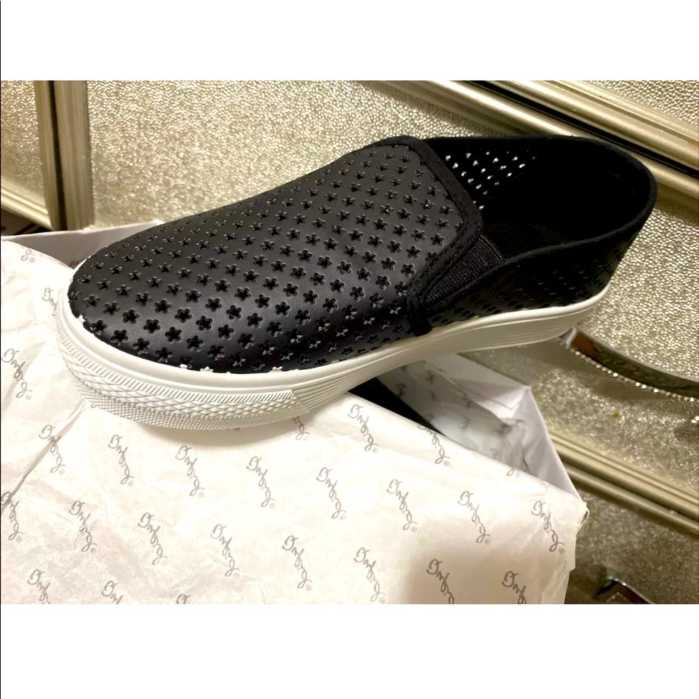 Cupid Stardust Shoes Color White N Black Size 6.5